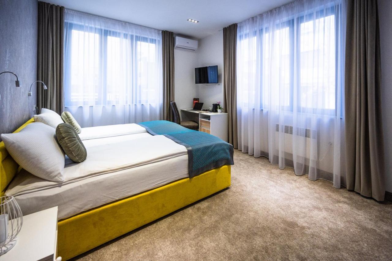 Nortel Boutique - Central Location Hotel Sarajevo Ngoại thất bức ảnh